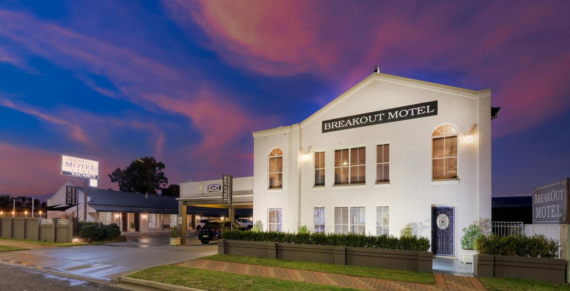 Breakout Motor Inn Cowra Extérieur photo